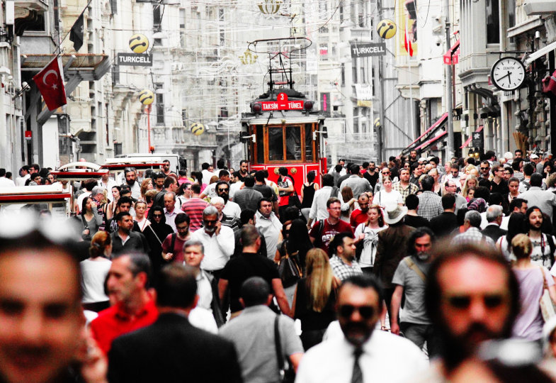 Islamisierung mit freundlichem Gesicht: Religion und Politik in der Türkei